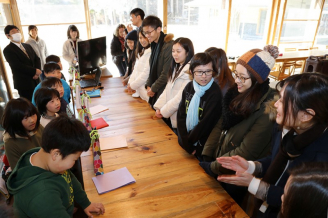 At MORIUMIUS, children from Ogatsu Primary School shared stories and photos with HKU students in a special presentation which showcased the natural beauty of their hometown in Miyagi